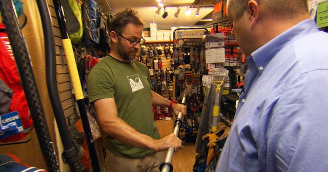 What does it take to maneuver a kayak? What does it take to maneuver a kayak?