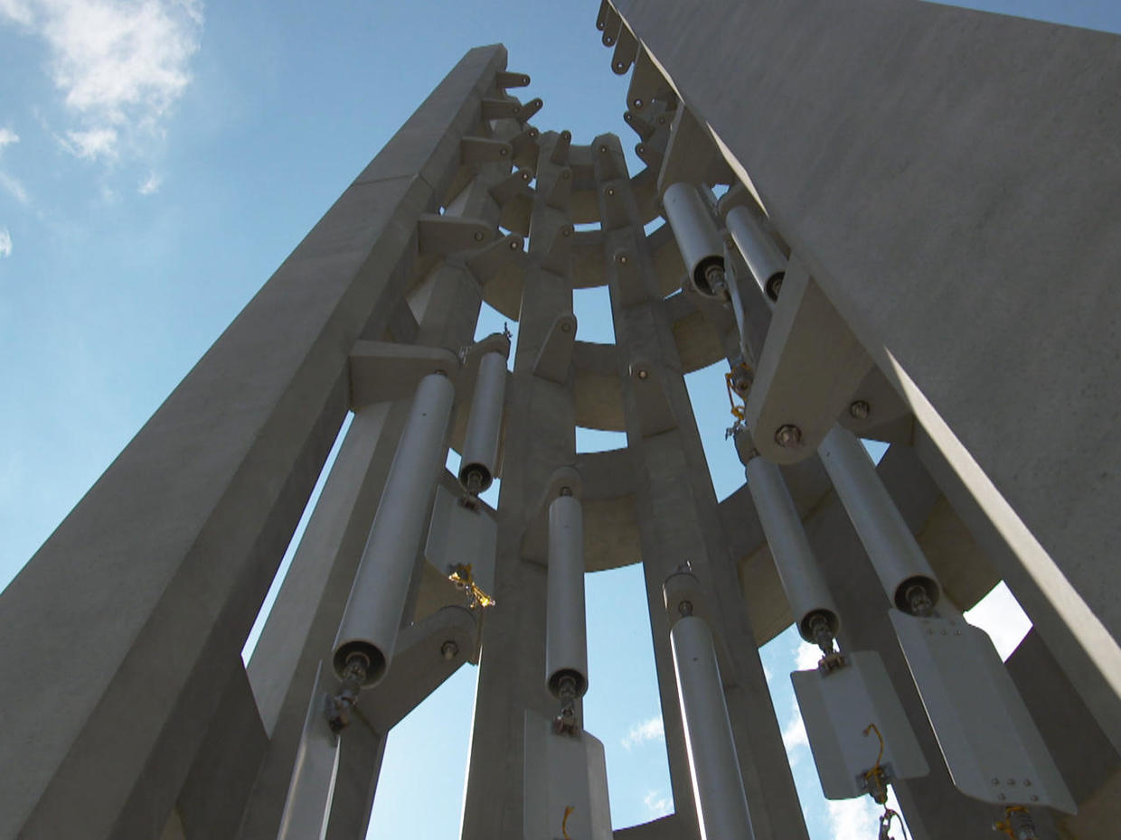 9 11 Heroes Honored With Wind Chime Memorial Cbs News