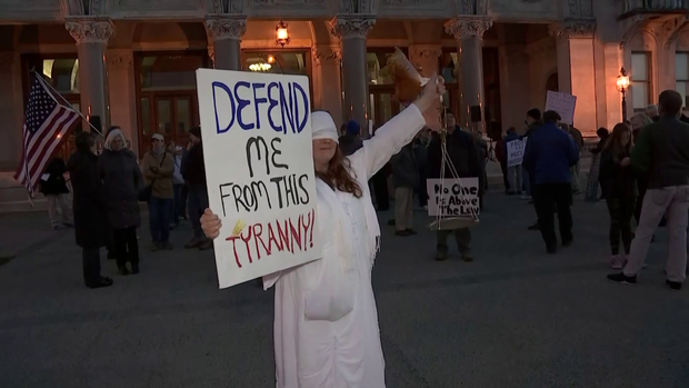 181108-protests-connecticut.png 