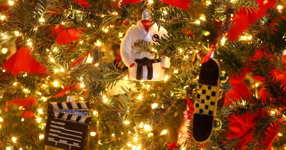 White House Christmas Decorations 18 Cbs News