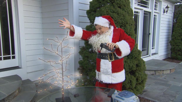 techno-claus-david-pogue-tree-lights-gadget-620.jpg