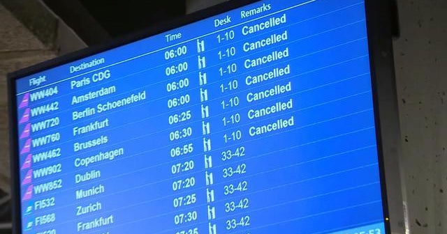 Wow Air S Unexpected Shutdown Strands Thousands Of Travelers Cbs News