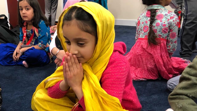 cbsreligion-religionandidentityinamerica-1814001-640x360.jpg