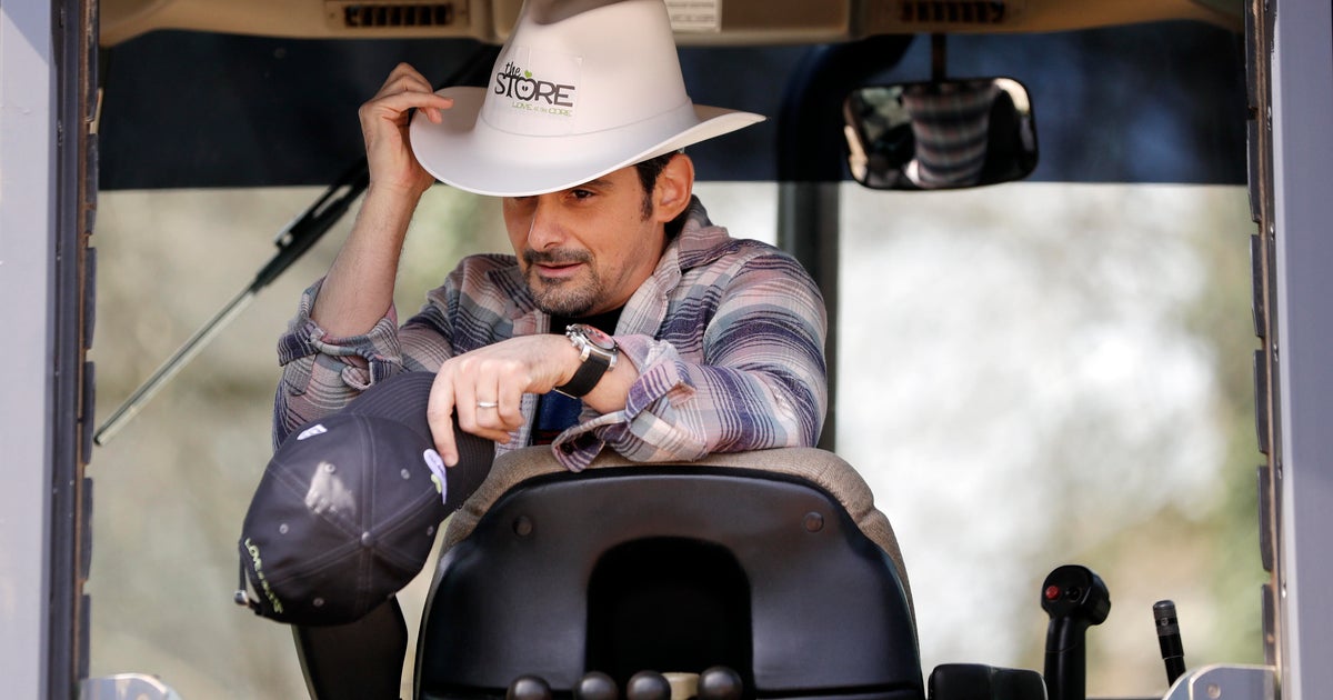 brad paisley hat brand