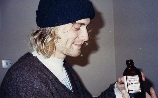 Kurt Cobain Death Detective Who Reviewed Nirvana Singer S Case