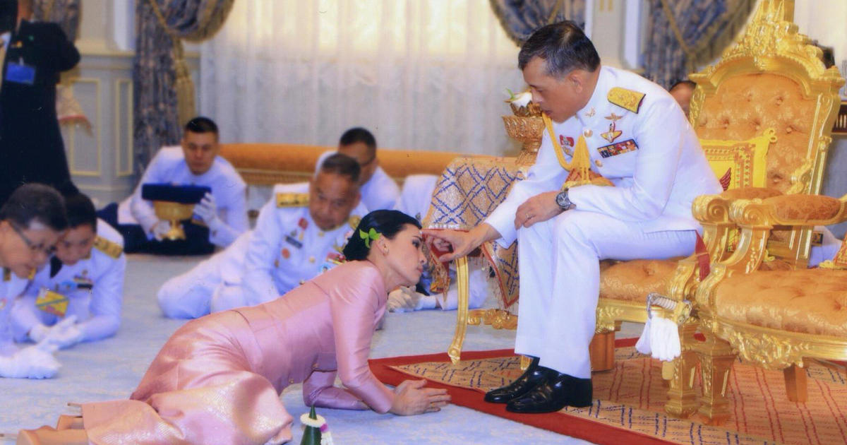 Thailand suthida King Vajiralongkorn