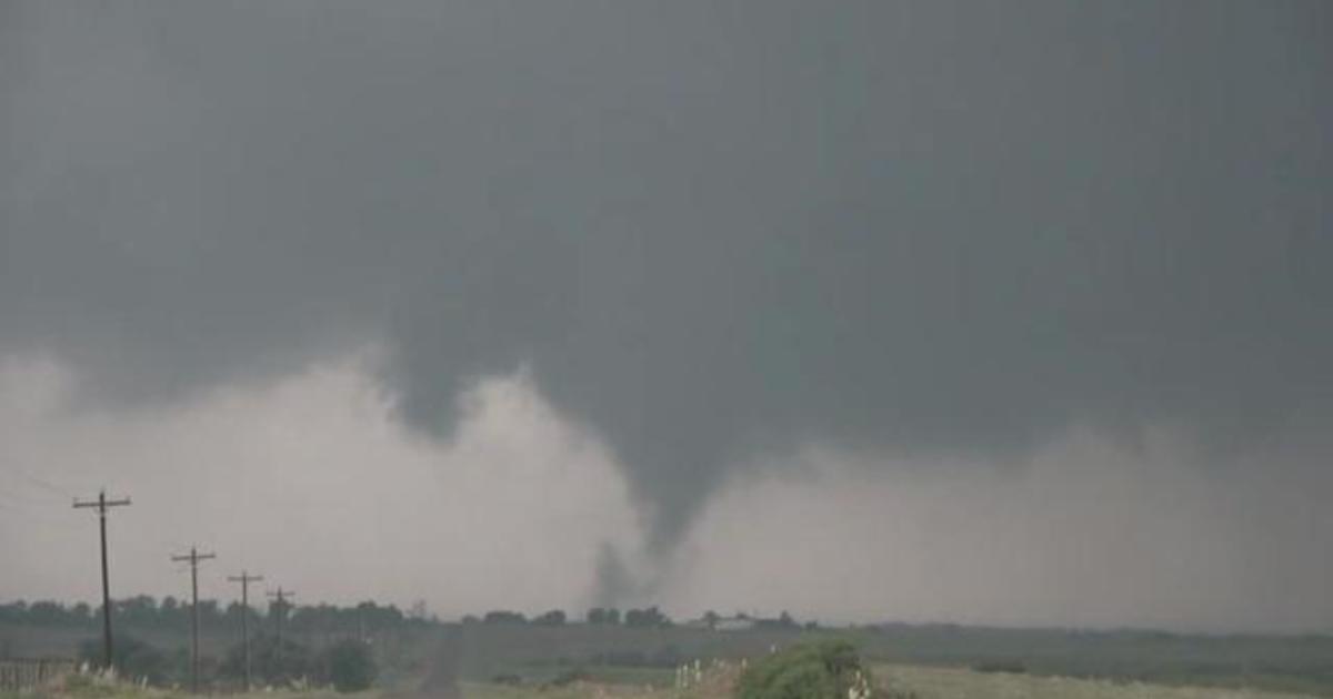 Dangerous Tornadoes Hit Oklahoma - CBS News