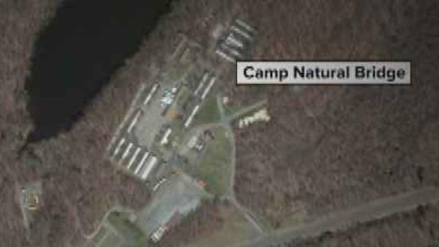 West Point Crash Leaves One Dead 20 Injured Cbs News