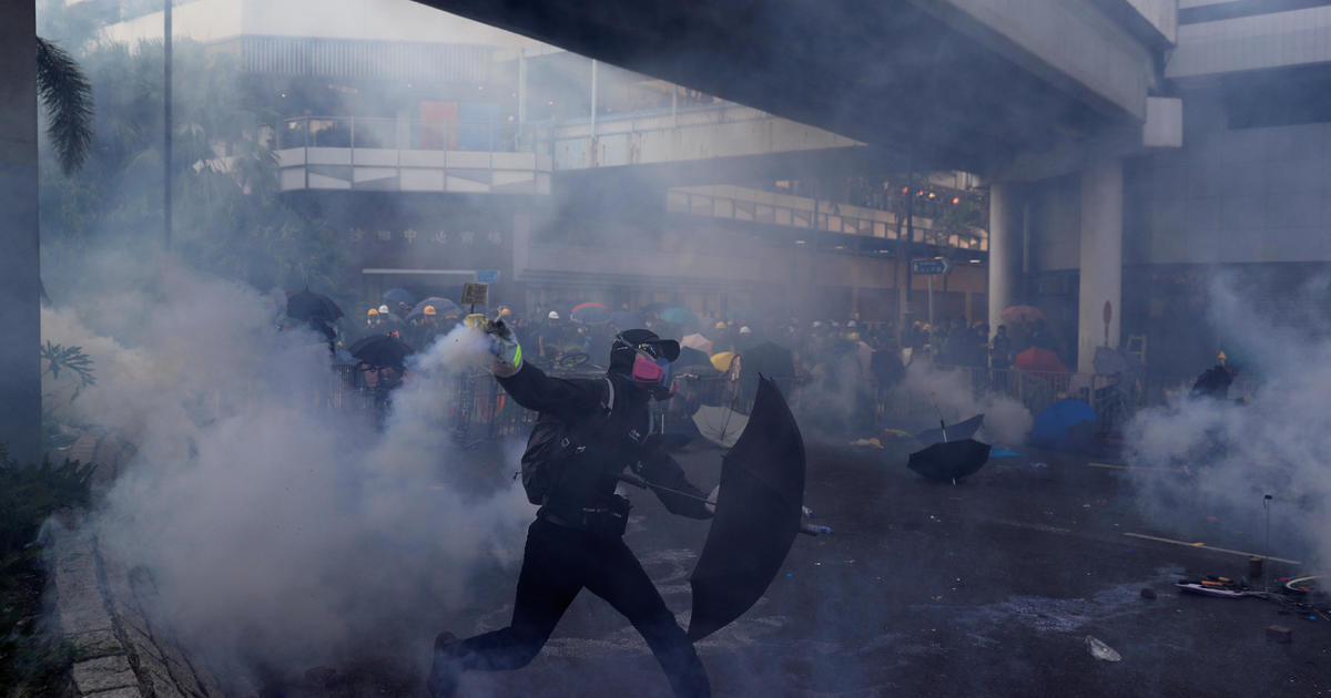 Hongkong 2ctaiwan 2cchina 2cchinese - Protests in Hong Kong: Pro-democracy protesters defy ban to ...
