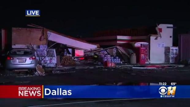 Tornado Damage In Dallas (CBS 11) (2) 