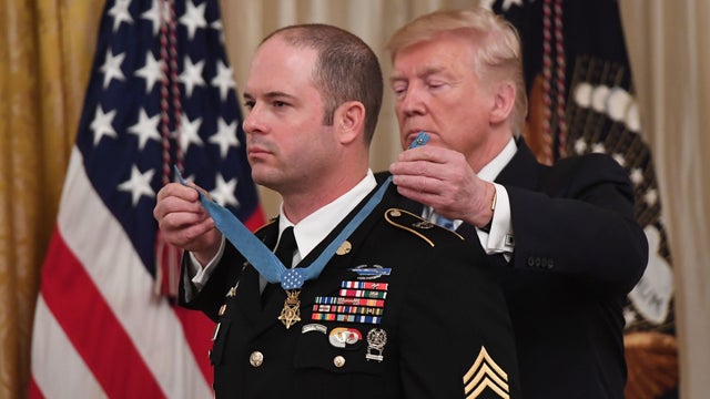 US-politics-MILITARY-MEDAL