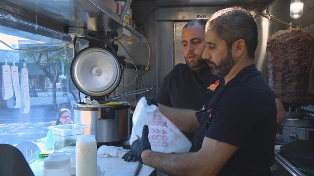 vigliotti-food-trucks-for-brian-kraker-frame-1720.jpg