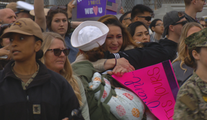 USS Lincoln returns home after 10 months at sea 