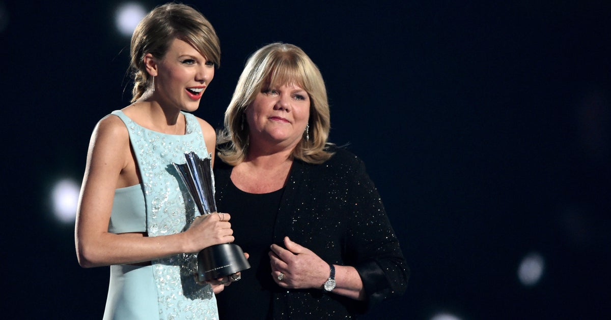 Taylor Swift reveals her mother has been diagnosed with a brain tumor