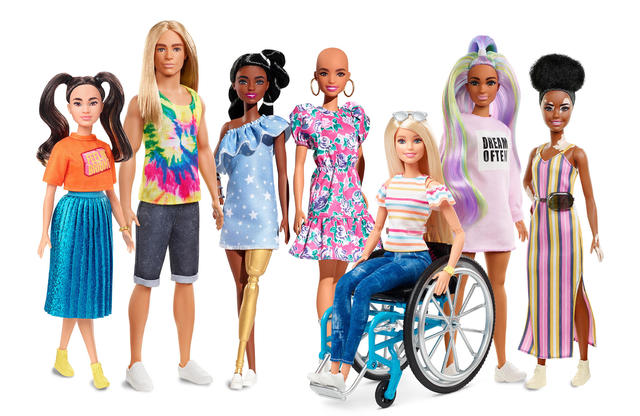 barbie with prosthetic leg