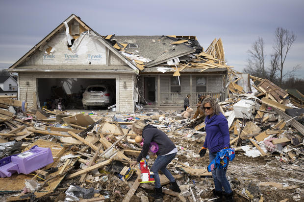 22 Dead As Tornadoes Roar Across Tennessee, Including Nashville 
