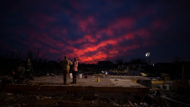 22 Dead As Tornadoes Roar Across Tennessee, Including Nashville 