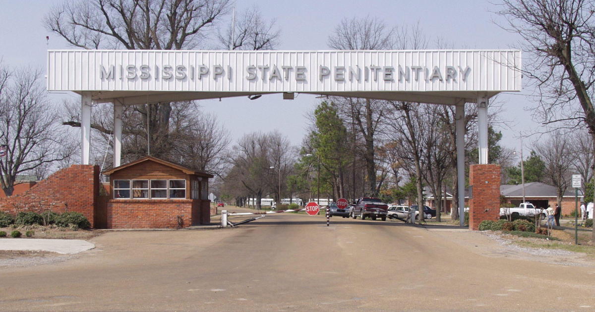 Mississippi prisons end contract with controversial food provider