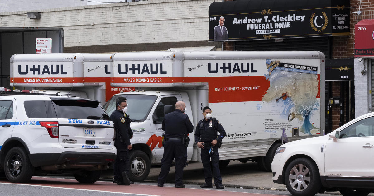 NYC funeral home stored dozens of bodies in U-Haul trucks, producing "overwhelming" stench - CBS News