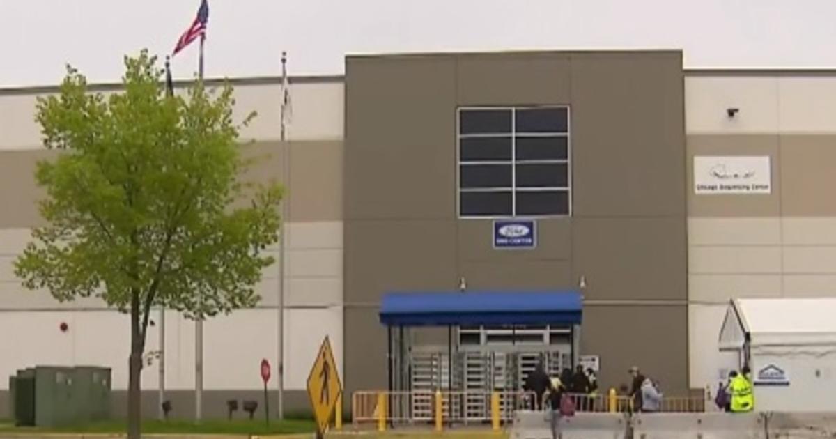 Thousands forced to leave Ford plant on day after it reopened CBS News