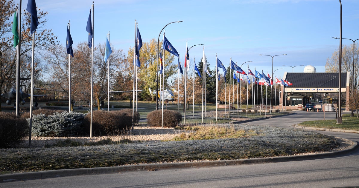 2 airmen dead after shooting at Grand Forks Air Force Base in North