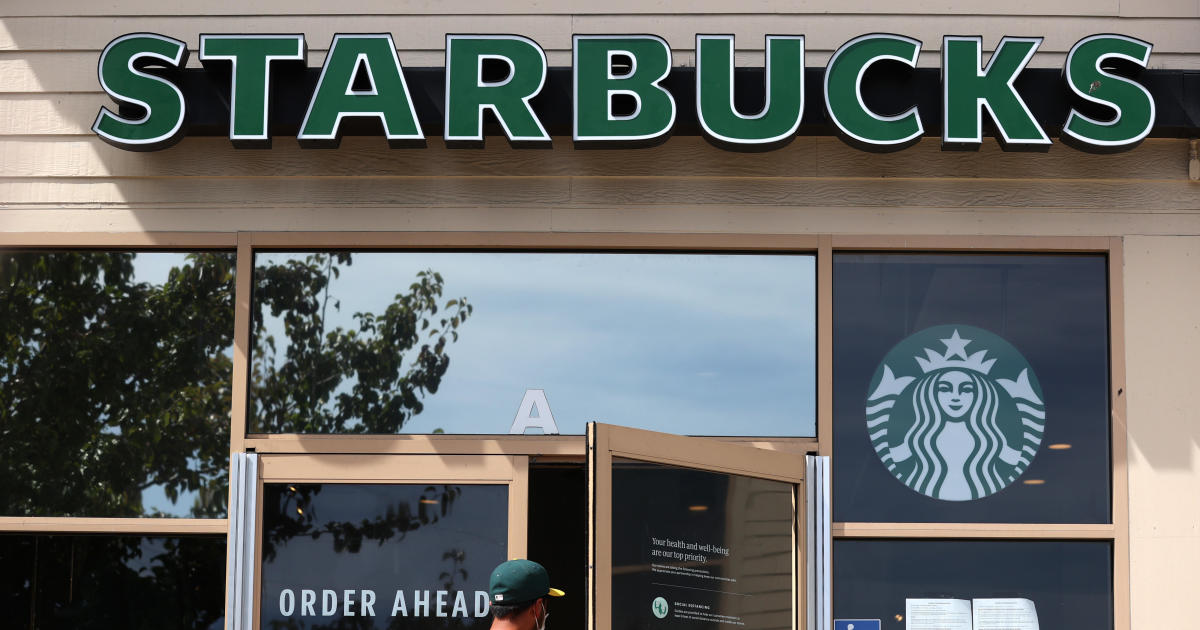 Starbucks apologizes to Black customer ejected from store