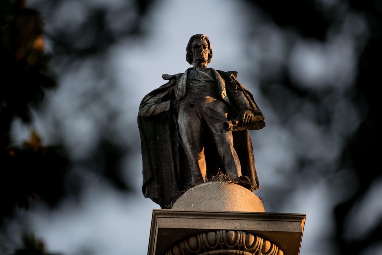 Charleston removing statue of staunch slavery advocate John C. Calhoun