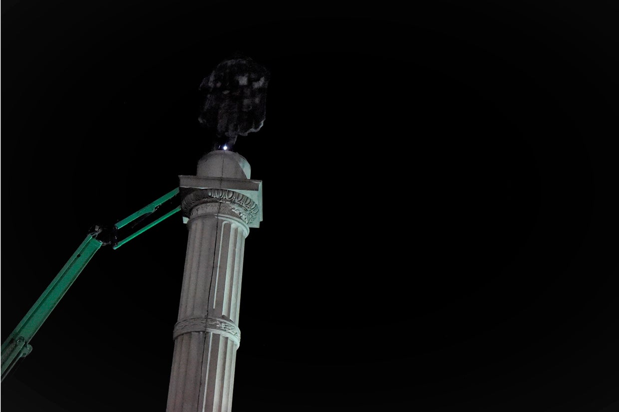 Charleston removing statue of staunch slavery advocate John C. Calhoun