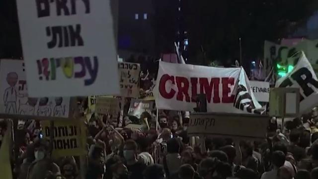 cbsn-fusion-protesters-in-israel-call-for-prime-minister-benjamin-netanyahu-to-resign-thumbnail-524470-640x360.jpg 
