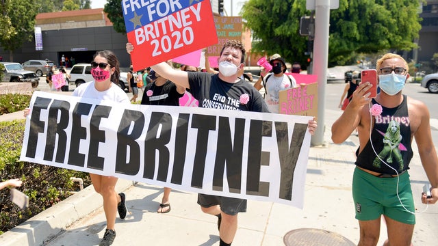#FreeBritney Protest Outside Courthouse In Los Angeles During Conservatorship Hearing 