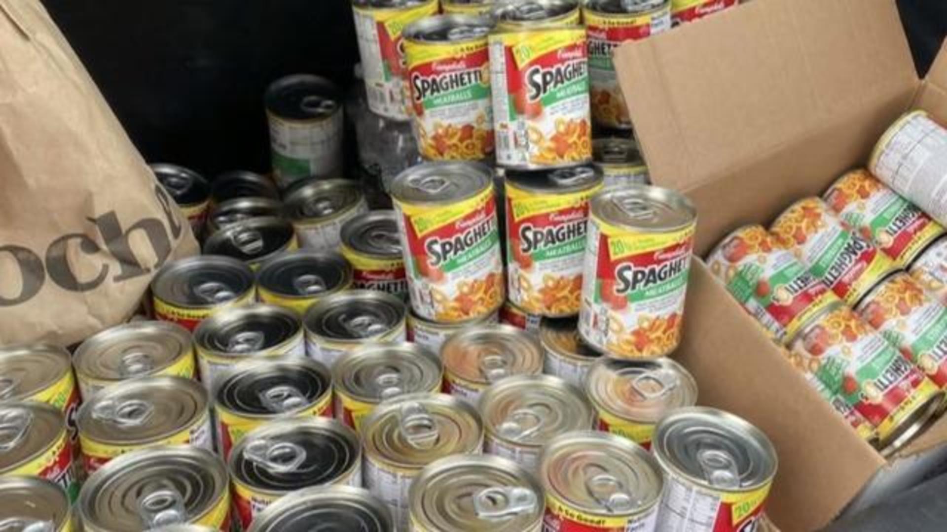 Hundreds Of Cans Of Spaghetti O S Sent To Mom And Daughter With Autism Cbs News