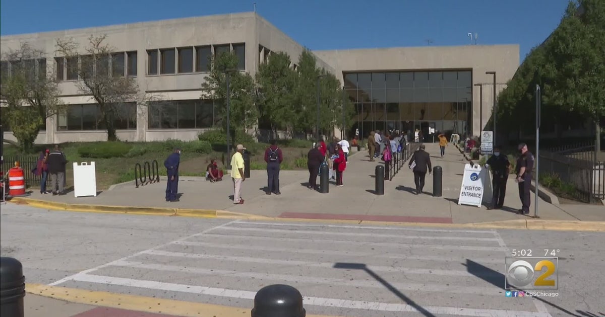 Technical Glitches, Long Lines Plague Early Voting In Some Suburban