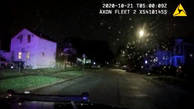 cbsn-fusion-city-of-waukegan-releases-body-dash-camera-footage-of-fatal-police-involved-shooting-thumbnail-576648-640x360.jpg 