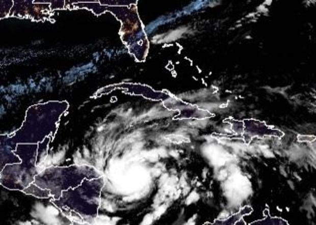 hurricane-eta-off-nicaragua-and-honduras-4a-112120.jpg 