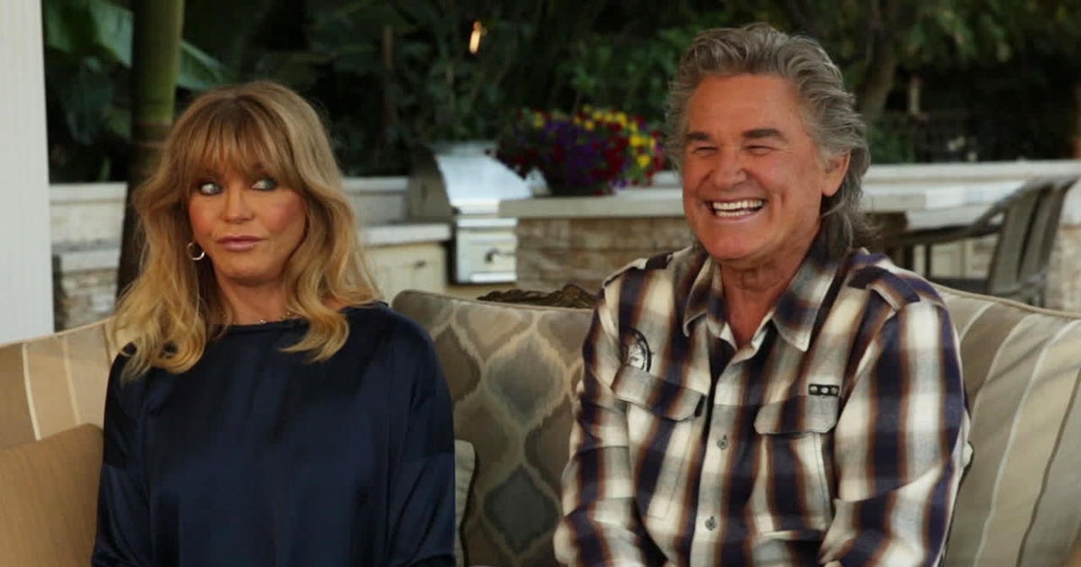 Goldie Hawn And Kurt Russell On Sharing Love And The Screen Together Cbs News