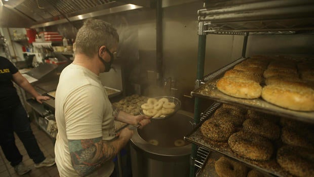 Breaking into the bagel business CBS News