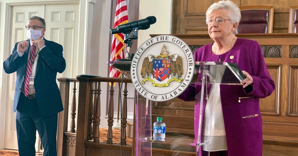 Alabama governor extends mask order into January