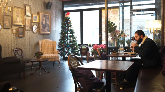 US-HEALTH-VIRUS-ECONOMY 