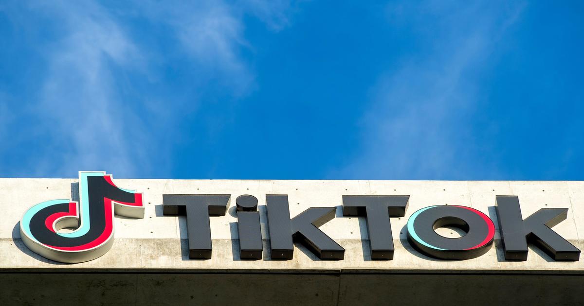 TikTok helps aspiring comedians find a stage online as stand-up shutters