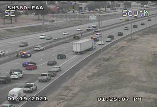 Deadly rollover crash on SH 360 in Fort Worth 