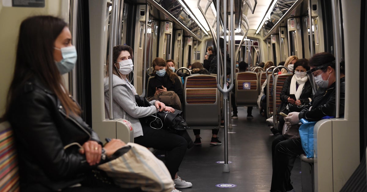 French health officials urge no talking on public transit to stop virus