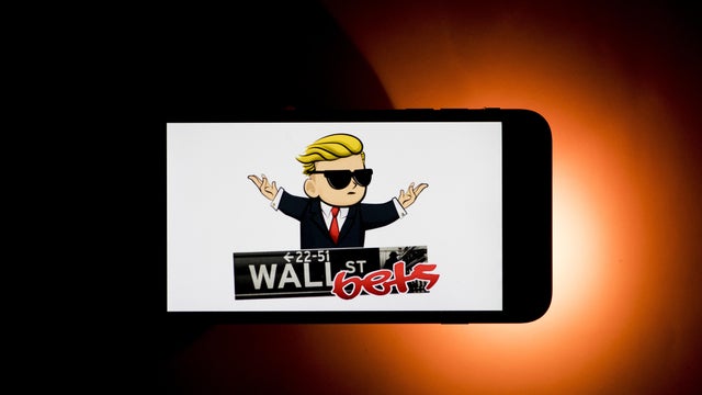 WallStreetBets Forum as Hedge Funds Lose Billions to Reddit Traders Running Amok 