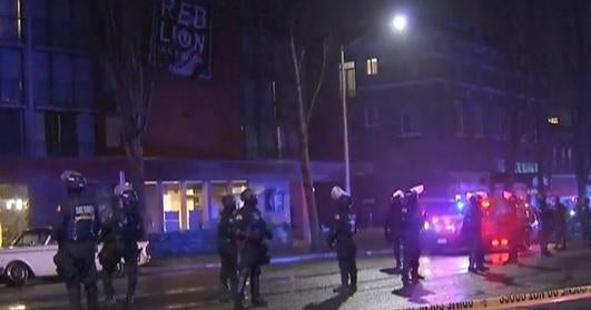 Homeless advocates take over Washington state hotel, police say - Vimarsana News