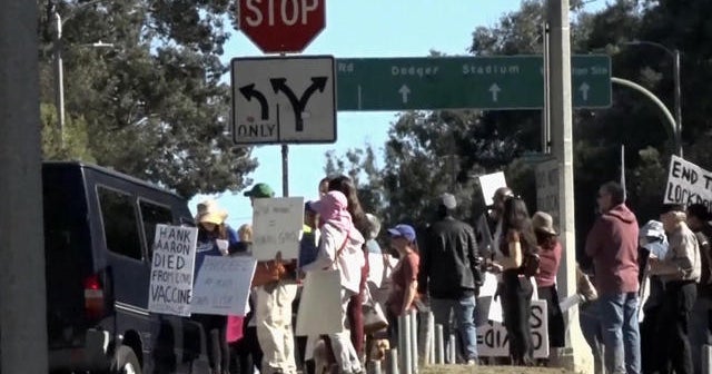 Anti-vaccination protesters shut down California vaccination site