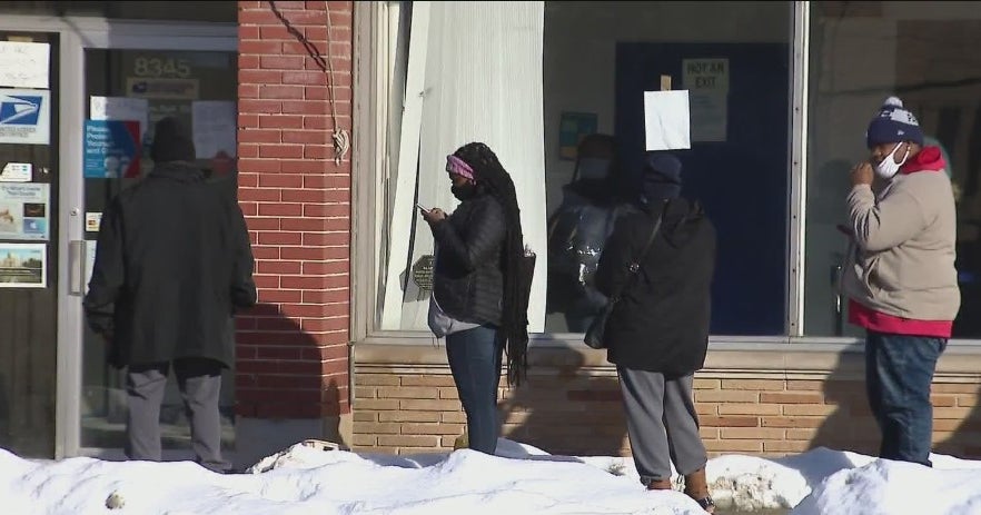 Auburn Gresham Woman Fit To Be Tied With No Mail For More Than A Month