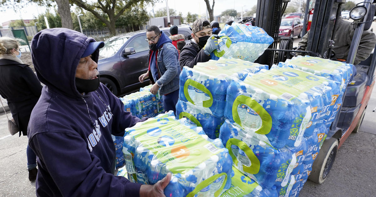 More than 13 million Texans facing water crisis after brutal storm