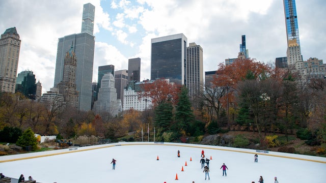 Holiday Season Begins Across New York City Area 