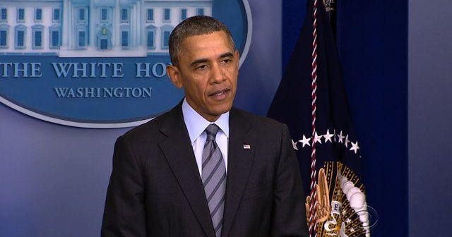 Obama cautiously escalates confrontation with Russia