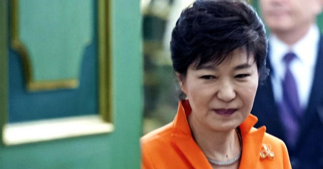 Who called whom an eccentric old spinster? Korean leaders trade insults