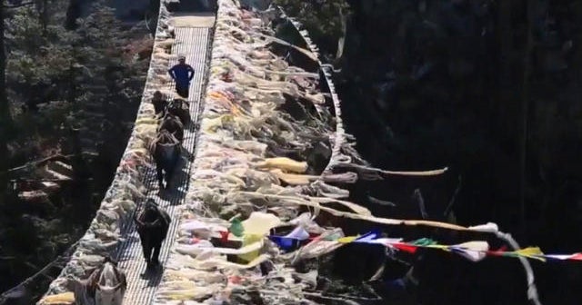 Mount Everest sherpa guides stage boycott